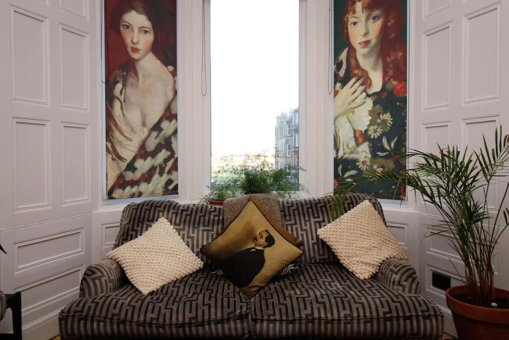 Holyrood Park: Lush & Arty 2 Double Bed Flat Apartment EDI Exterior photo