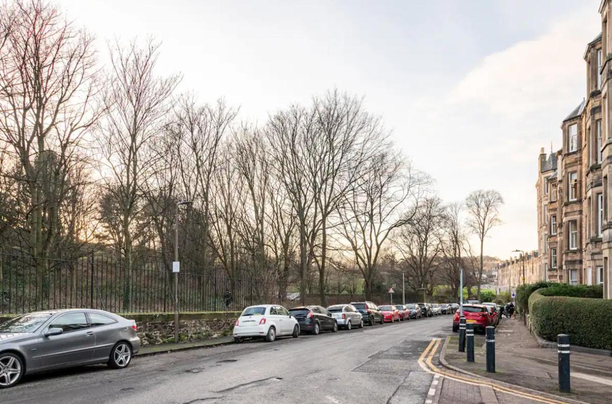 Holyrood Park: Lush & Arty 2 Double Bed Flat Apartment EDI Exterior photo